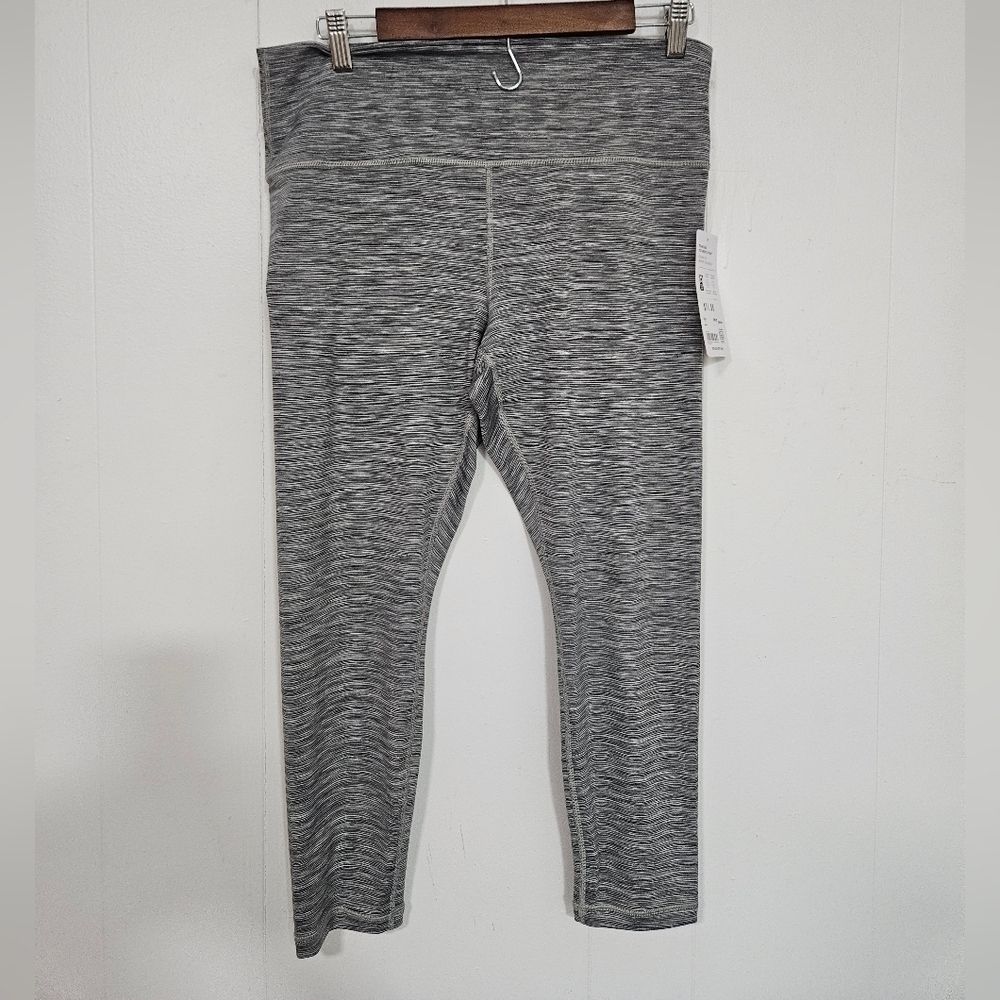 NWT Athleta Transcend Textured 7/8 Tight Legging XL - Picture 2 of 7
